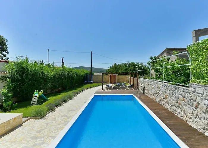 Stone Anita With Pool Galovac (Zadar)