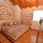 Stone Anita With Pool Galovac (Zadar)
