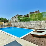 Stone Anita With Pool