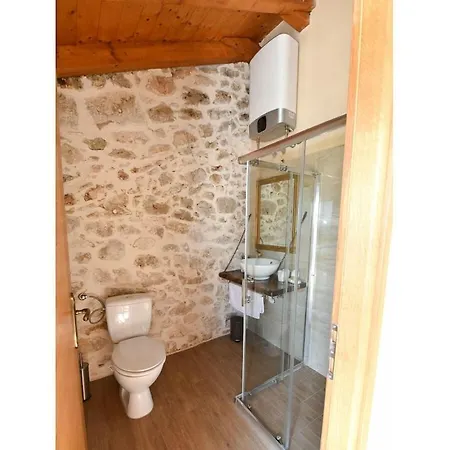 ヴィラ Stone Anita With Pool Galovac