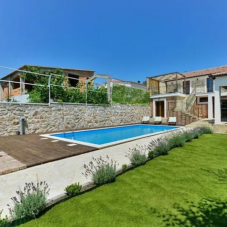 Stone Anita With Pool Vila *