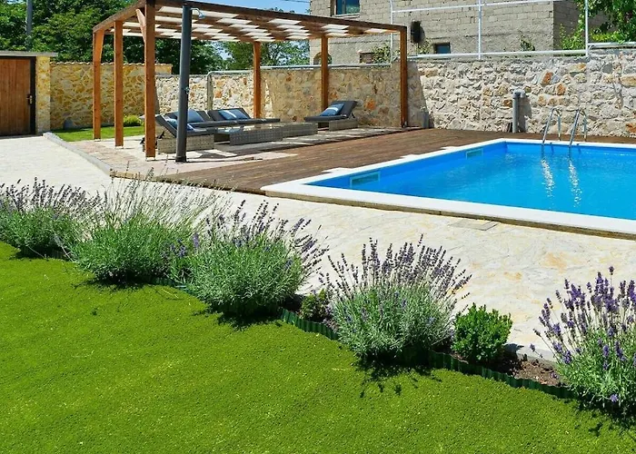 Vila Stone Anita With Pool Galovac (Zadar)