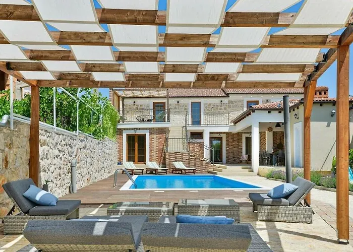 Stone Anita With Pool * Galovac (Zadar)